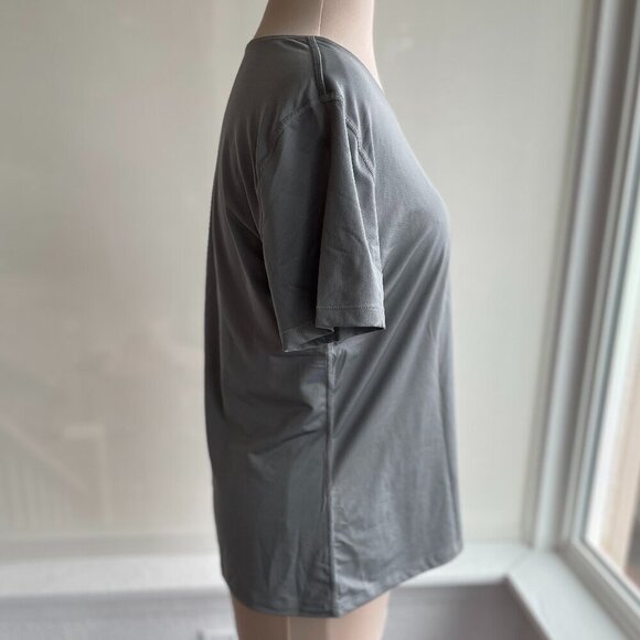 Women's Nike Dri Fit Short Sleeve T-Shirt Scoop Neck Grey, Size L - Picture 3 of 8